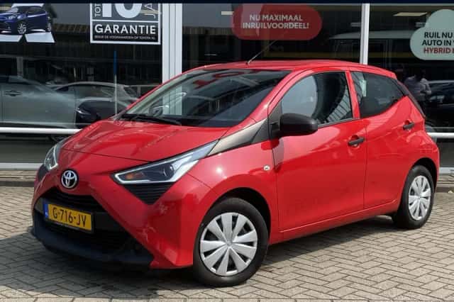 Toyota Aygo (2019) thumbnail 1