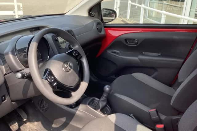 Toyota Aygo (2019) thumbnail 2