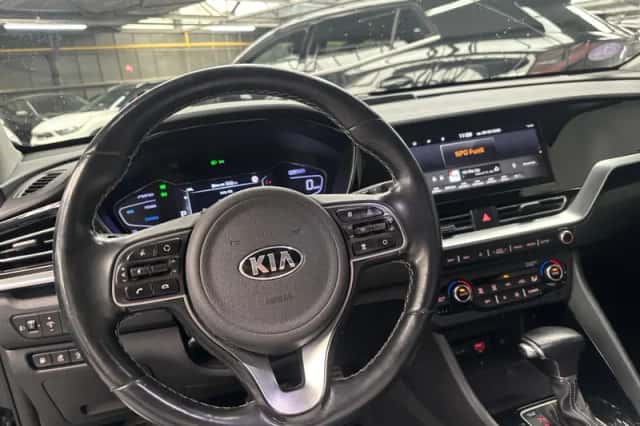 Kia Niro (2019) thumbnail 4