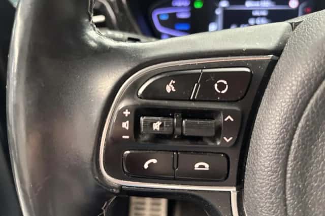 Kia Niro (2019) thumbnail 5
