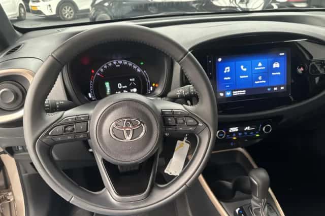 Toyota Aygo X (2025) thumbnail 3