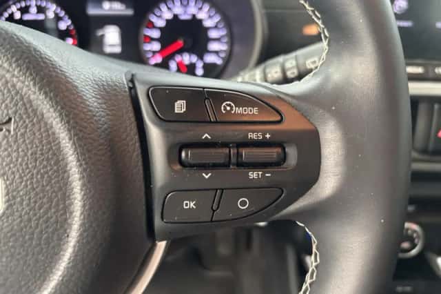 Kia Picanto (2023) thumbnail 6