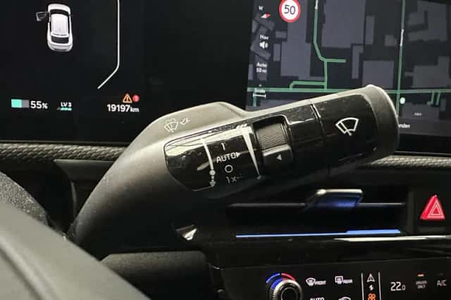 Kia EV6 (2025) thumbnail 6