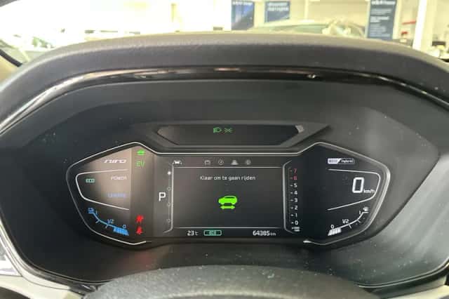 Kia Niro (2022) thumbnail 5
