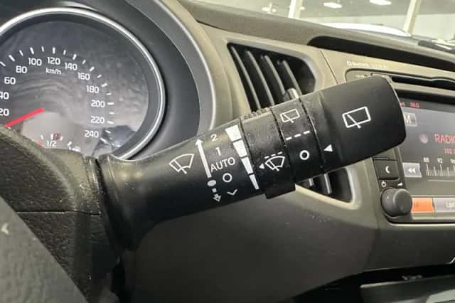 Kia Sportage (2014) thumbnail 5