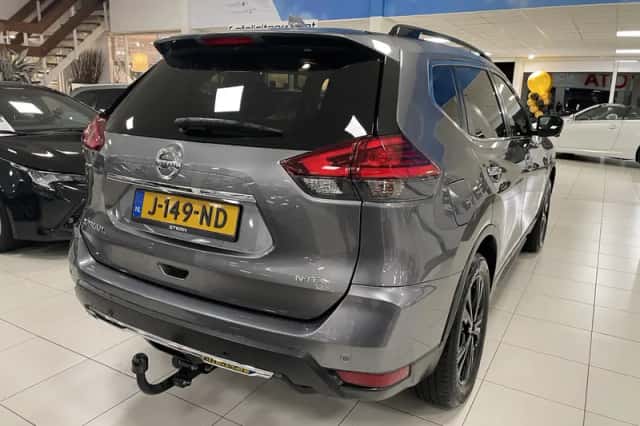 Nissan X-Trail (2020) thumbnail 3