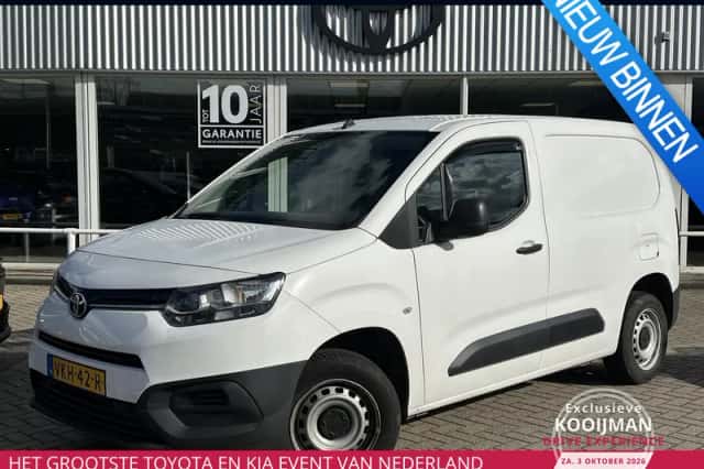 Toyota ProAce City (2021) thumbnail 1