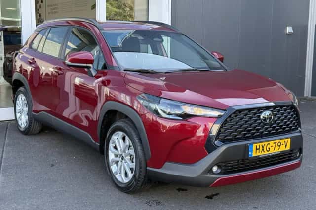 Toyota Corolla Cross (2025) thumbnail 3
