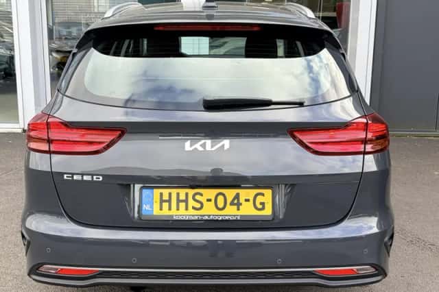 Kia Ceed (2025) thumbnail 5