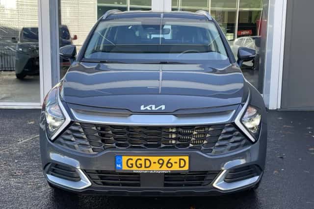Kia Sportage (2024) thumbnail 3