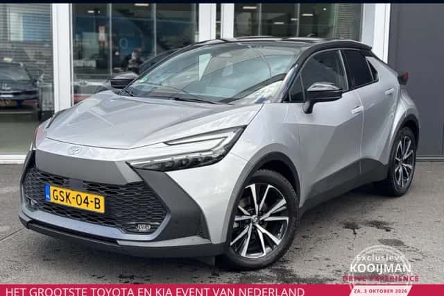 Toyota C-HR (2024) thumbnail 1