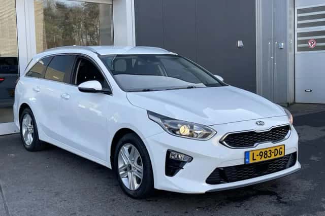Kia Ceed Sportswagon (2021) thumbnail 6