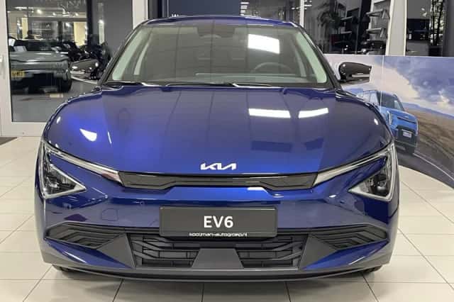 Kia EV6 (2025) thumbnail 2