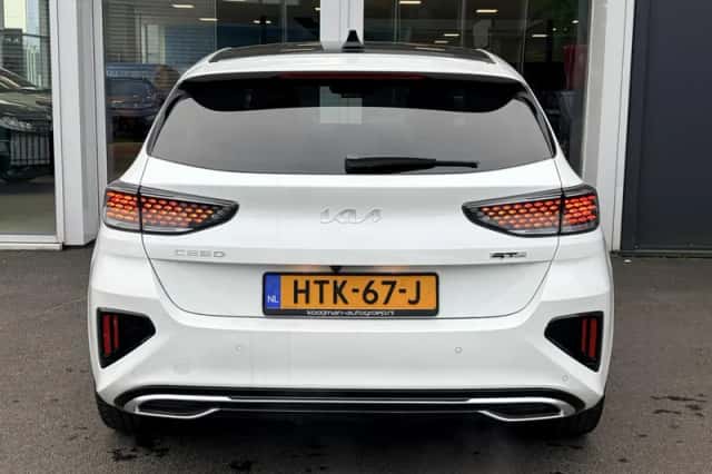 Kia Ceed (2025) thumbnail 5