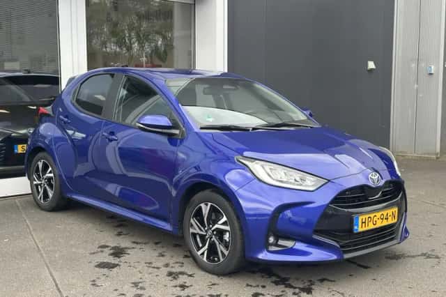 Toyota Yaris (2025) thumbnail 3