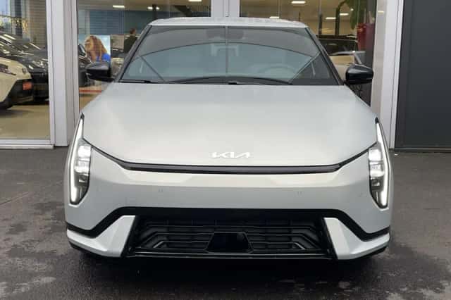 Kia EV4 (2026) thumbnail 4