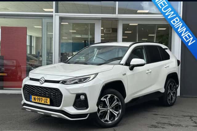Toyota RAV4 (2021) thumbnail 1