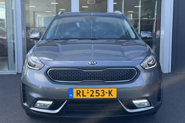 Kia Niro (2018) thumbnail 2