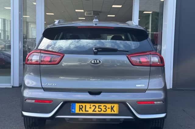 Kia Niro (2018) thumbnail 6