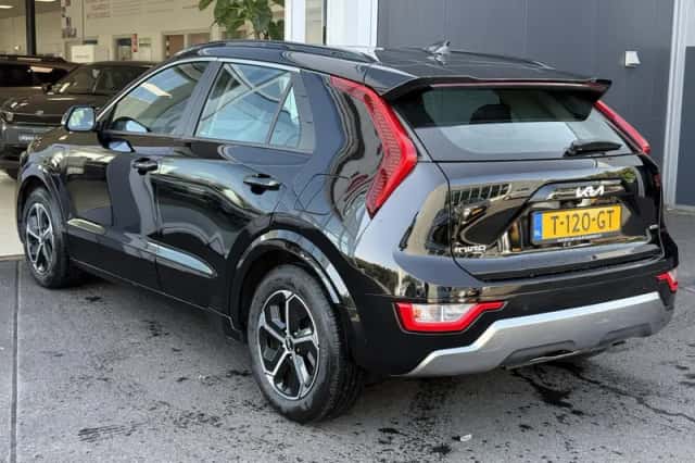Kia Niro (2023) thumbnail 6