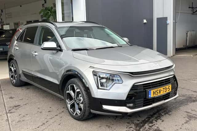 Kia Niro (2025) thumbnail 3
