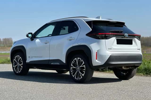 Toyota Yaris Cross (2026) thumbnail 3