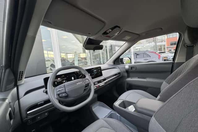 Kia EV3 (2026) thumbnail 3