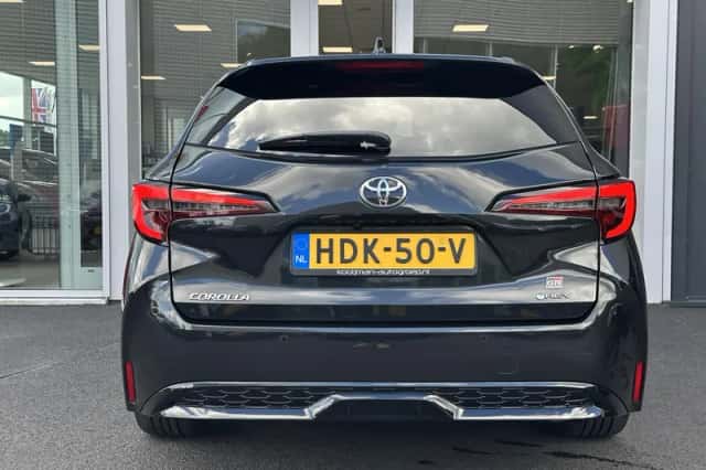 Toyota Corolla (2025) thumbnail 5