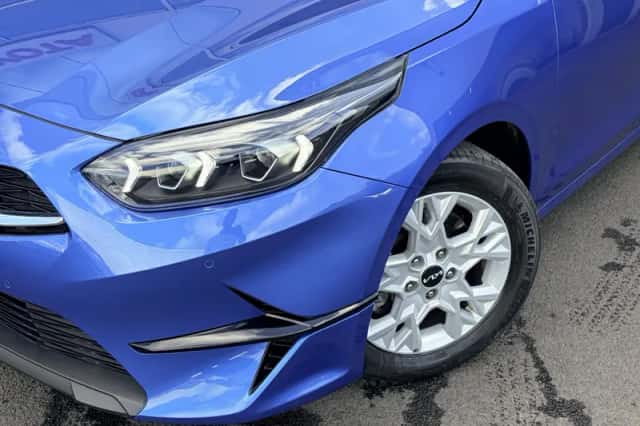 Kia Ceed (2025) thumbnail 4