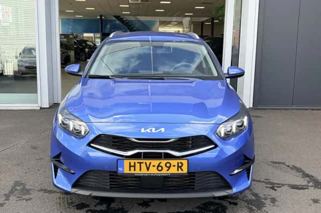 Kia Ceed (2025) thumbnail 5