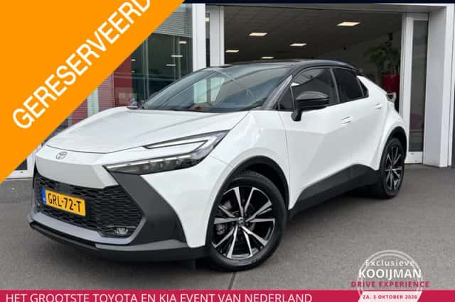 Toyota C-HR (2024) thumbnail 1