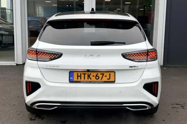 Kia Ceed (2025) thumbnail 5
