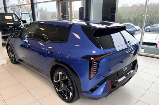 Kia EV4 (2026) thumbnail 4