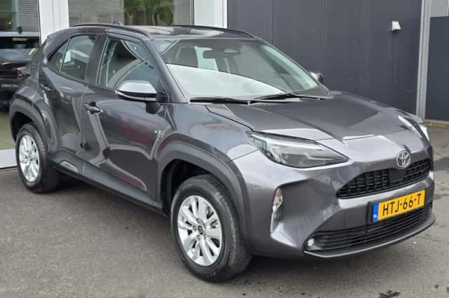 Toyota Yaris Cross (2025) thumbnail 2