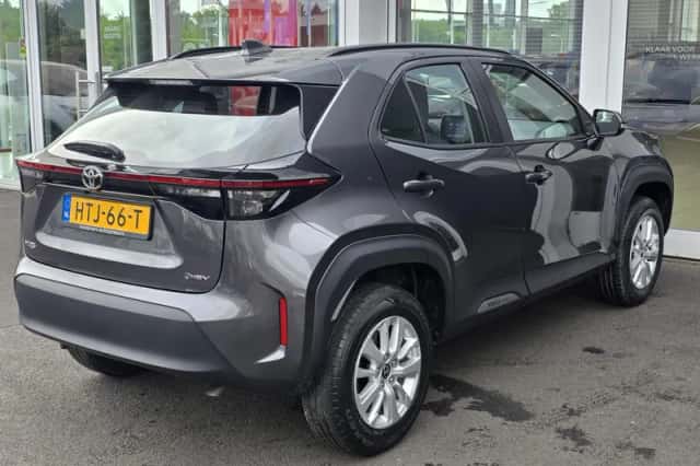 Toyota Yaris Cross (2025) thumbnail 5