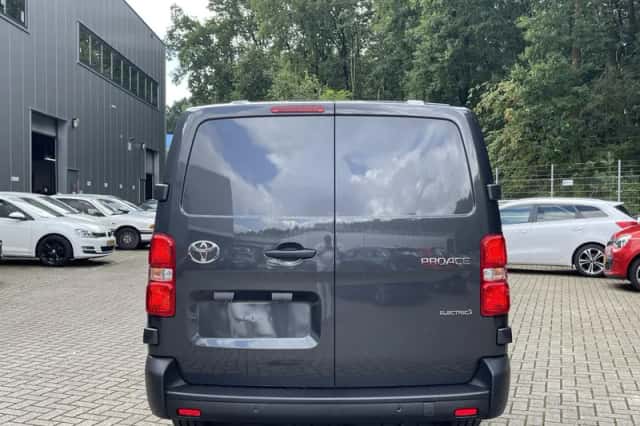 Toyota ProAce (2024) thumbnail 5