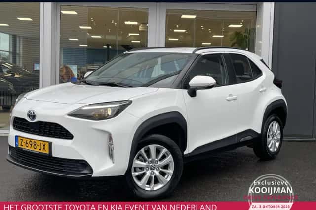 Toyota Yaris Cross (2024) thumbnail 1