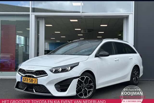 Kia Ceed (2024) thumbnail 1