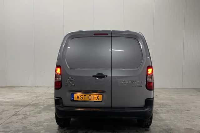 Toyota ProAce (2023) thumbnail 5