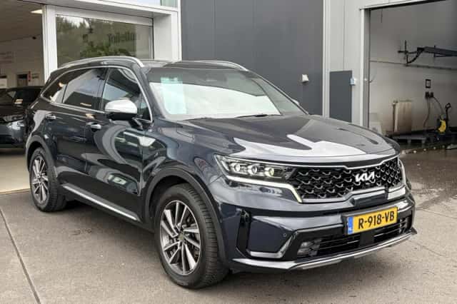 Kia Sorento (2022) thumbnail 3