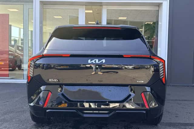 Kia EV4 (2026) thumbnail 6