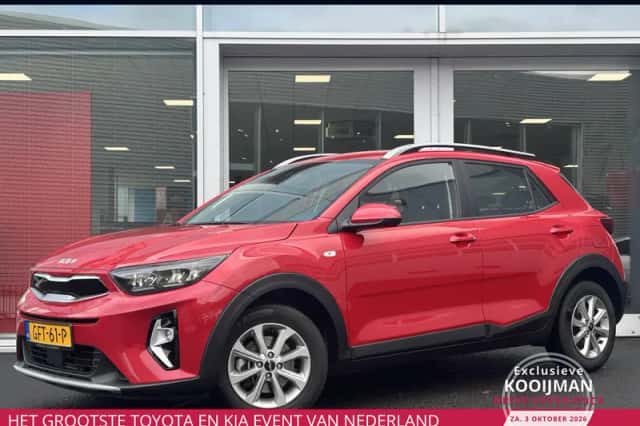 Kia Stonic (2024) thumbnail 1