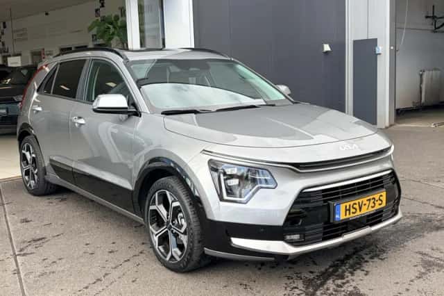 Kia Niro (2025) thumbnail 3