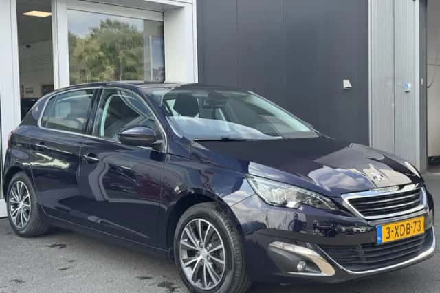 Peugeot 308 (2014) thumbnail 3