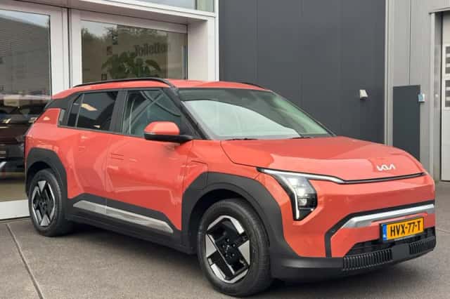 Kia EV3 (2025) thumbnail 2
