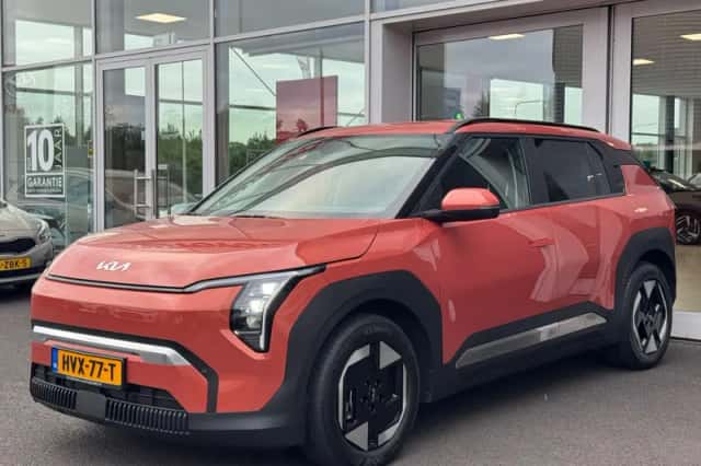 Kia EV3 (2025) thumbnail 3