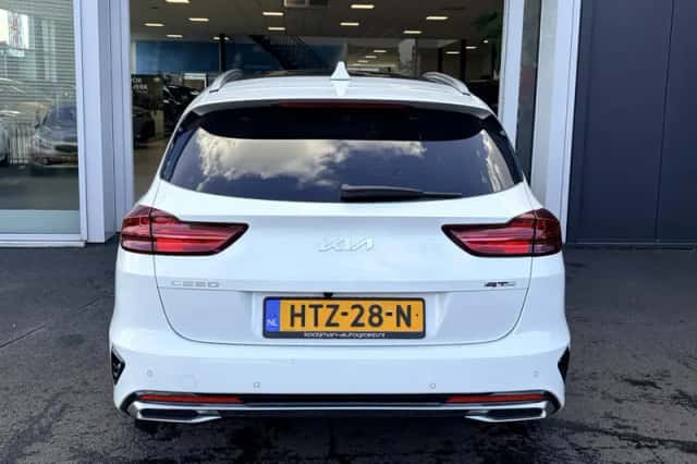 Kia Ceed (2025) thumbnail 6