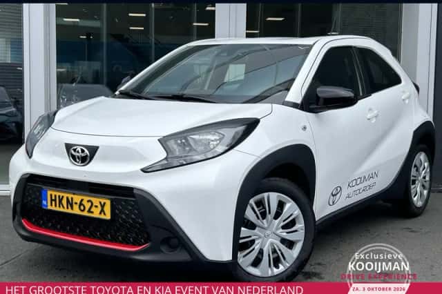 Toyota Aygo (2025) thumbnail 1
