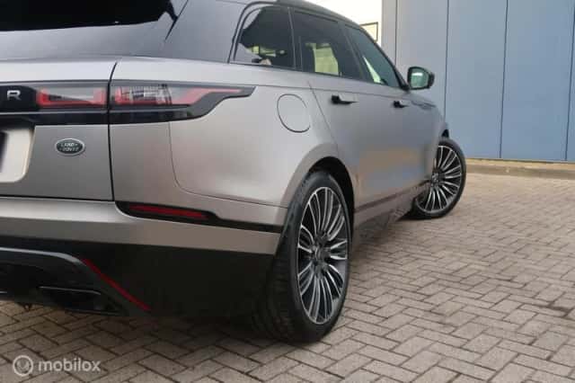 Land Rover Range Rover Velar (2018) thumbnail 3