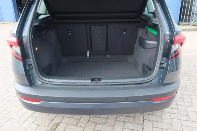 Škoda Karoq (2019) thumbnail 4